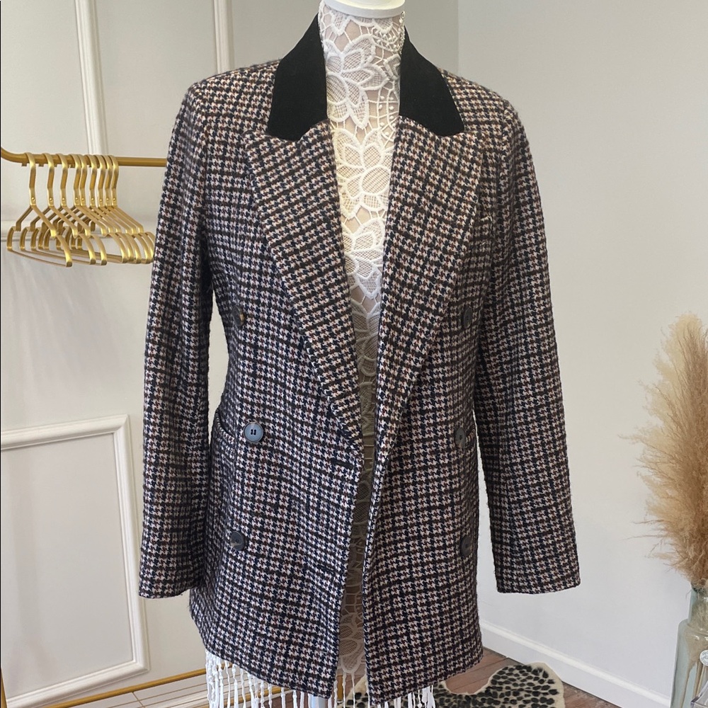 Avec Les Filles Black and Brown Houndstooth Blazer